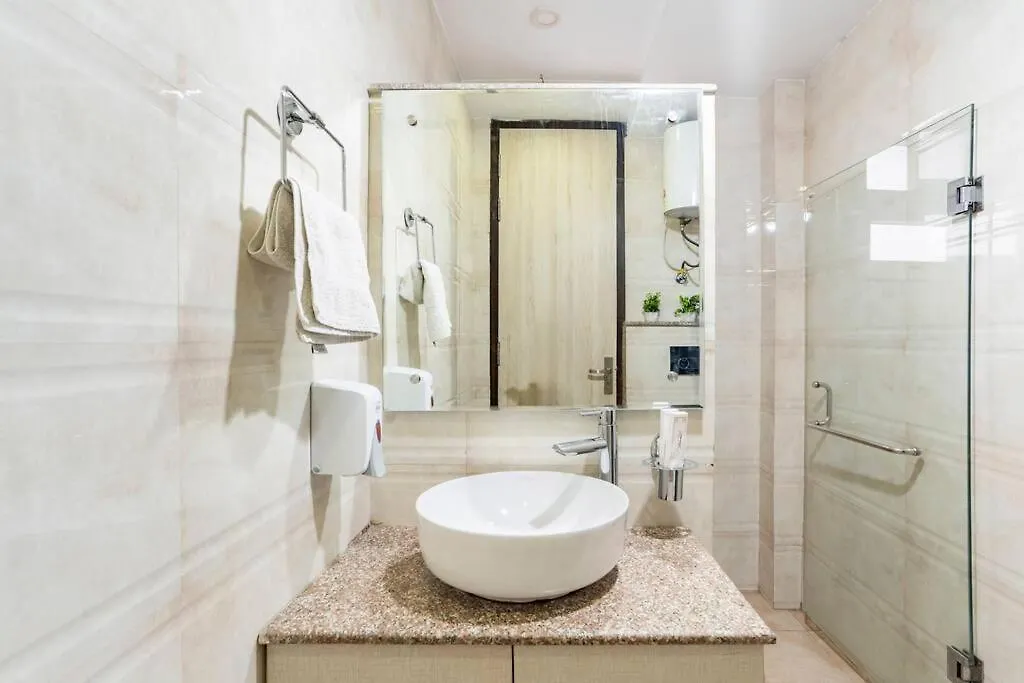Medical Friendly 2 Bedroom Near Fortis -Parfait Street غورغاون