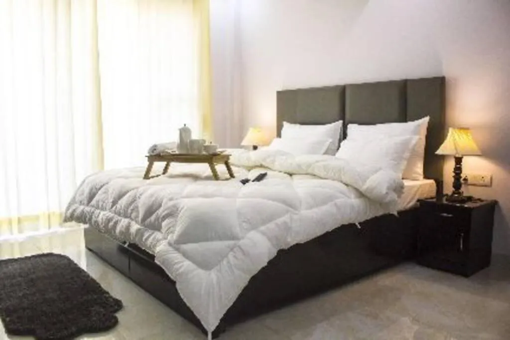 Medical Friendly 2 Bedroom Near Fortis -Parfait Street غورغاون 0*,
